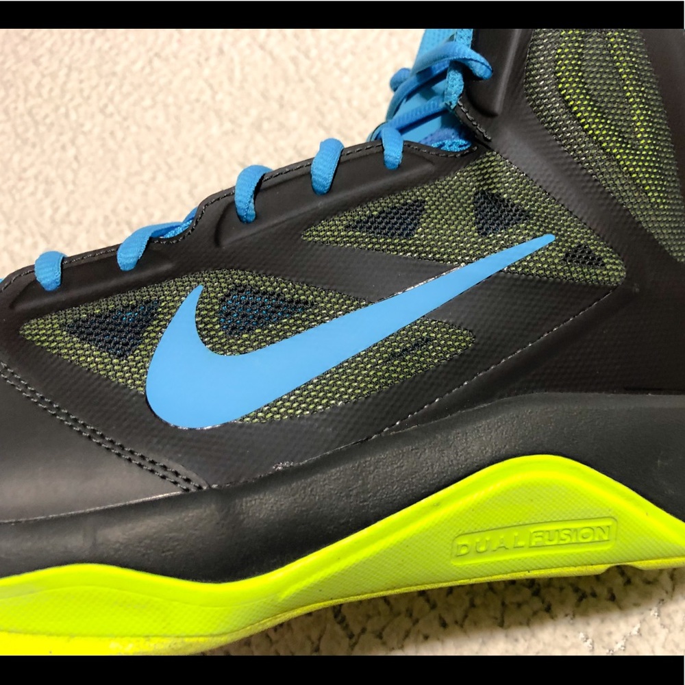 NIKE Dual Fusion BB II Men’s Basketball Shoes. - Picture 6 of 9